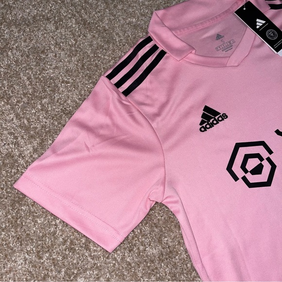 Adidas Inter Miami Leo Messi Men’s Home Soccer Jersey 23/24🆕 - Picture 4 of 11